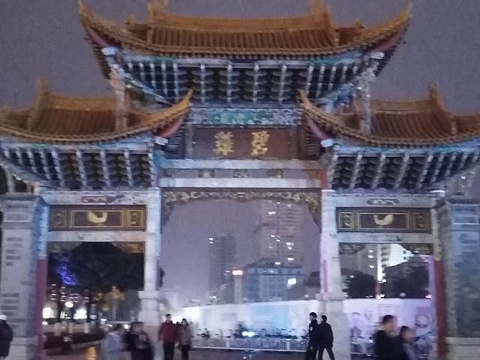 金马碧鸡坊旅游景点攻略图