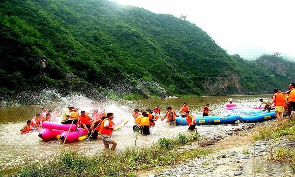 丹江漂流旅游景点图片