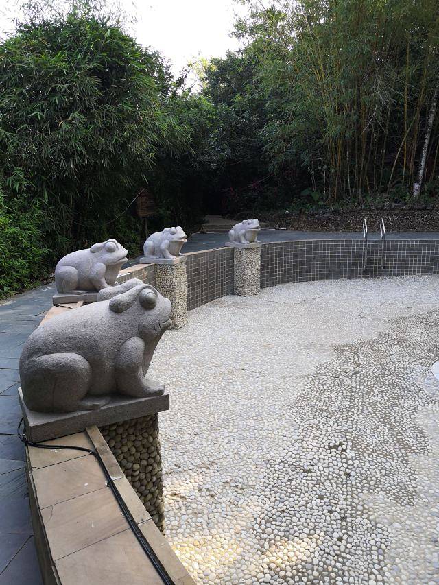 七仙瑶池野溪温泉