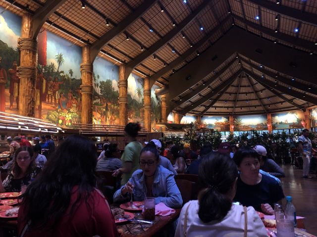 波里尼西亚文化中心