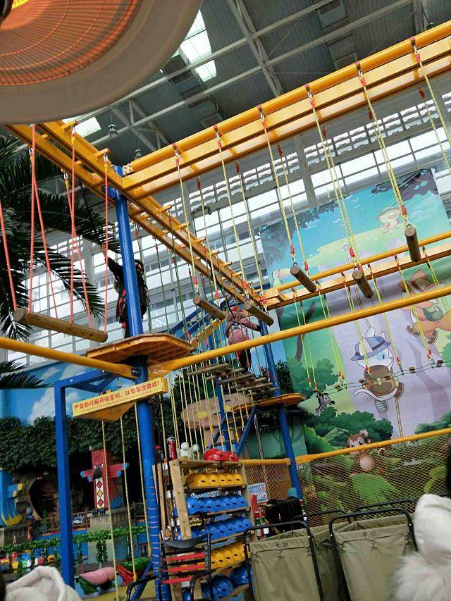 蚌埠热浪岛室内水公园