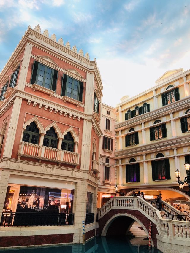 澳门威尼斯人娱乐场-Venetian Macao Casino章泽天INS更新动态晒开会合影博客主持人晒合照透露惊喜