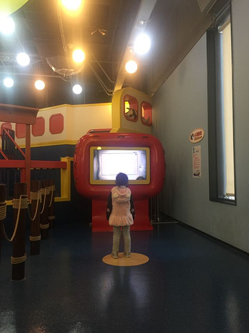 "...物馆，人很少，还有一些互动环节譬如打中国节，还有一个儿童中心，小朋友们可以在里面玩一天都不寂寞_中国航海博物馆"的评论图片