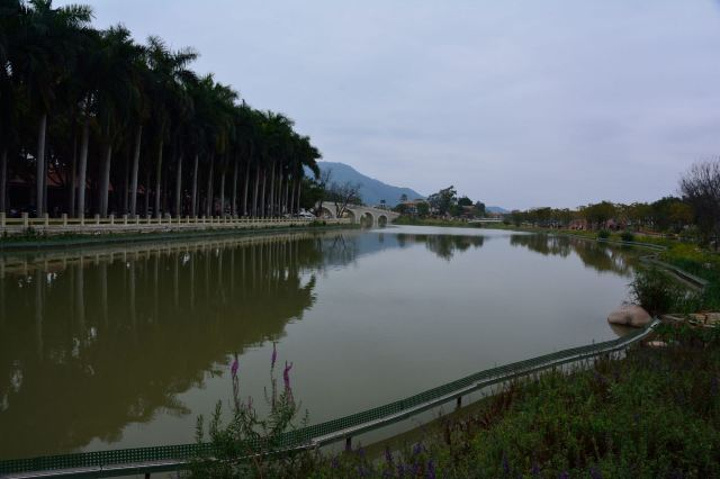 將於南山公園一起共同構成漳州市最大的集寺廟文化,休閒娛樂為一體的