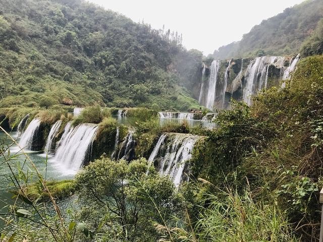 "整个景区从上往下走，一点也不累，游玩时间三个小时足矣_九龙瀑布群"的评论图片