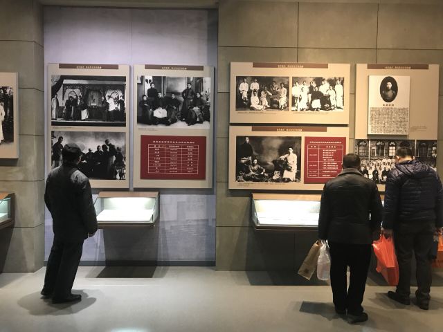 周恩来邓颖超纪念馆