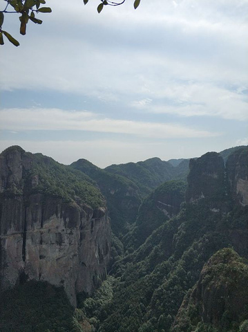 "步行登山强烈建议走北门，景色还可以，南门的话就是纯爬台阶_神仙居"的评论图片