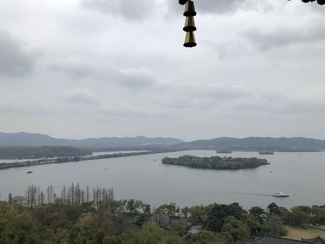 "_雷峰塔"的评论图片