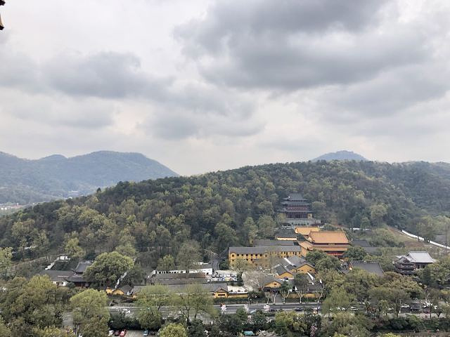 "_雷峰塔"的评论图片