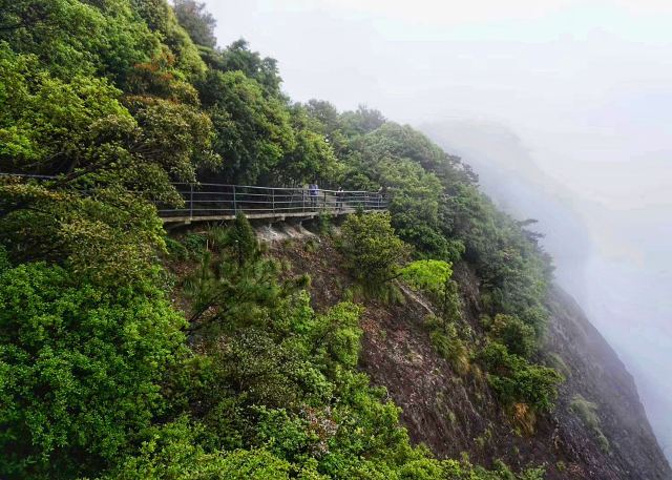 "台州神仙居景区不错，运气太好了，上山在云雾里穿梭，下山时晴天彩虹_神仙居"的评论图片