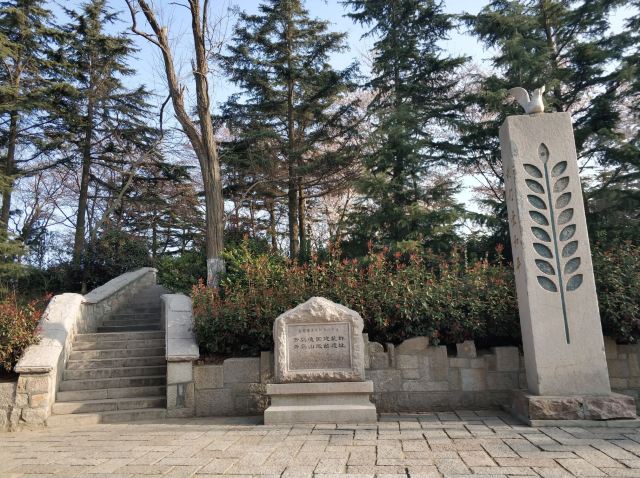 青岛山炮台遗址