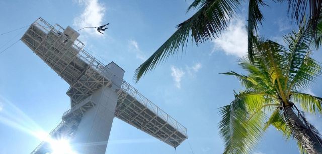 AJ Hackett圣淘沙蹦极跳中心