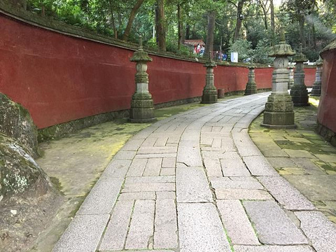 涌泉寺旅游景点图片
