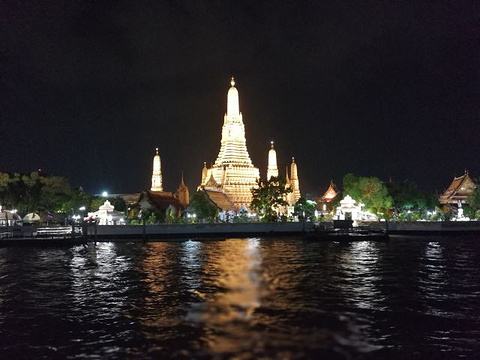 湄南之星公主号夜游湄南河旅游景点图片