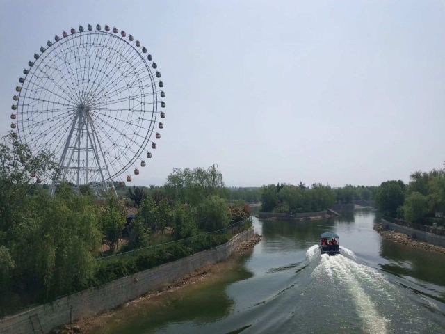 泰山天颐湖旅游度假区