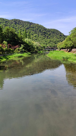 "兰亭景区人文景点和自然景点兼具。自然景点主要是在这个时节。【景色】&#x20;票价比较划算_兰亭景区"的评论图片