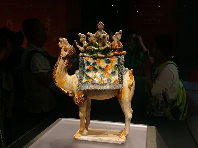 本来是想差评的,可是因为展品很好,所以是讲解员不好_陕西历史博物馆&