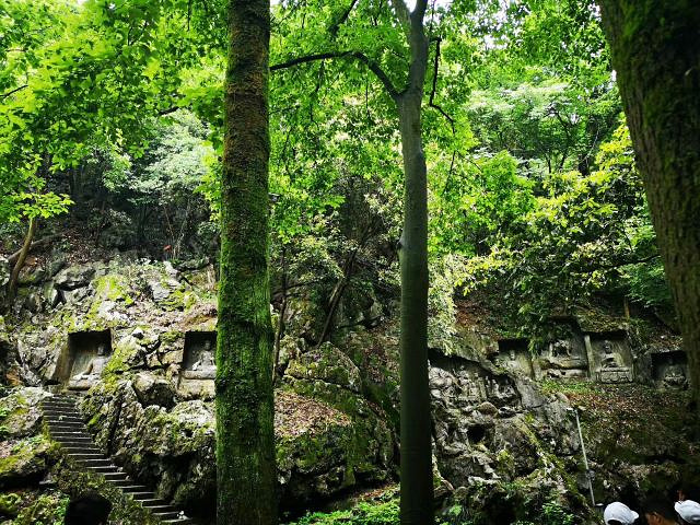 "西湖美景甲天下，去祖国江南旅游除了杭州，灵隐寺也是必去的景点之一_飞来峰"的评论图片