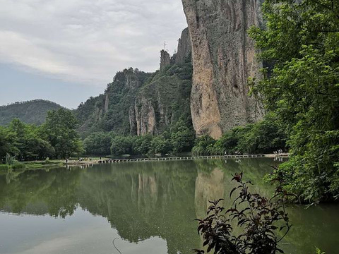 鼎湖峰旅游景点图片