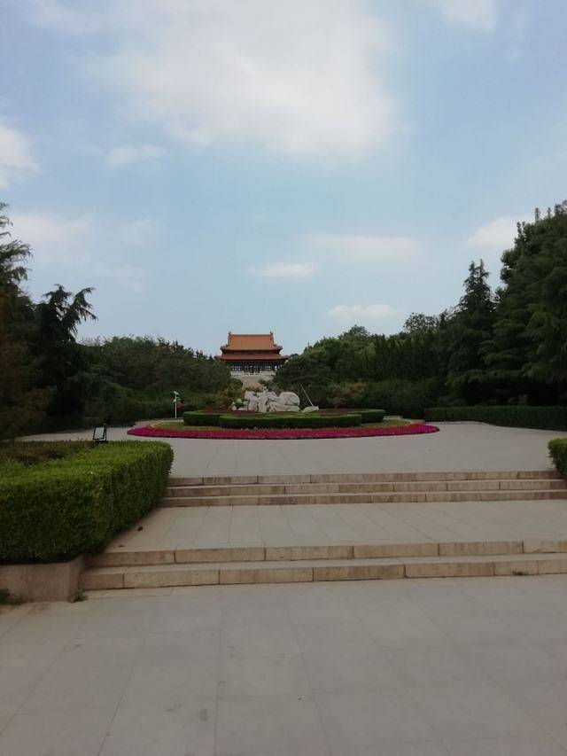 山东安丘青云山民俗游乐园