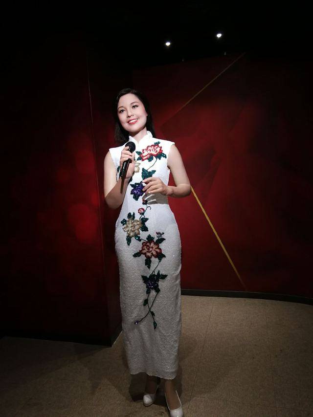 万家丽世界名人蜡像馆