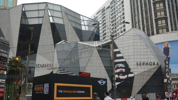 2023武吉免登商业街购物,...很多国外的连锁机构和店铺...【去哪儿攻略】