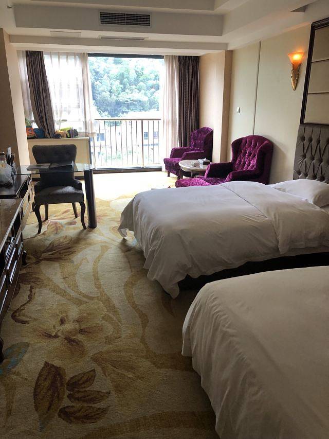 花水湾第一村温泉