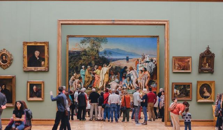 "...60个展厅，里面绝大部分是各个时期的精美的画作，也有一些雕刻作品，我觉得很值得参观，游客也很多_特列季亚科夫美术馆"的评论图片