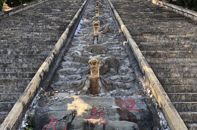 大理州祥云水目山文化旅游区