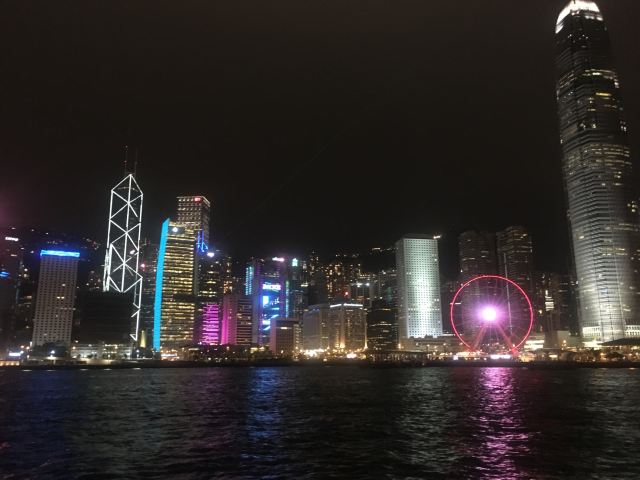 《幻彩咏香江》灯光表演