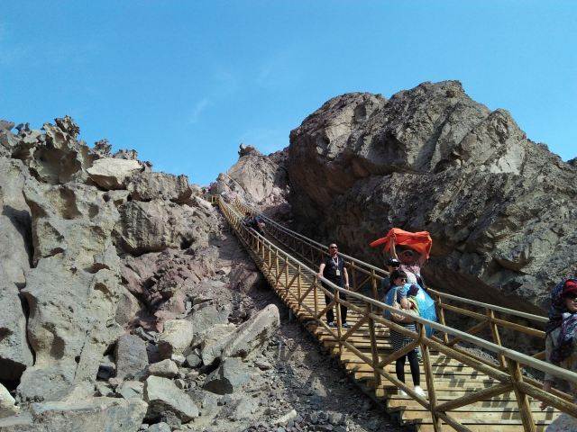 盘吉尔怪石林景区