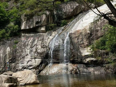 云岫谷游猎风景区旅游景点图片