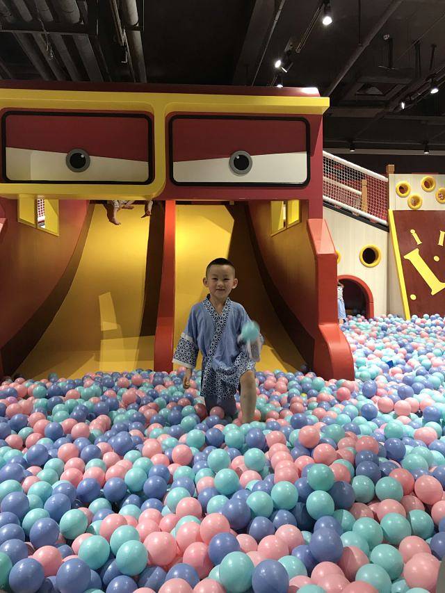 枫叶小镇温泉度假区