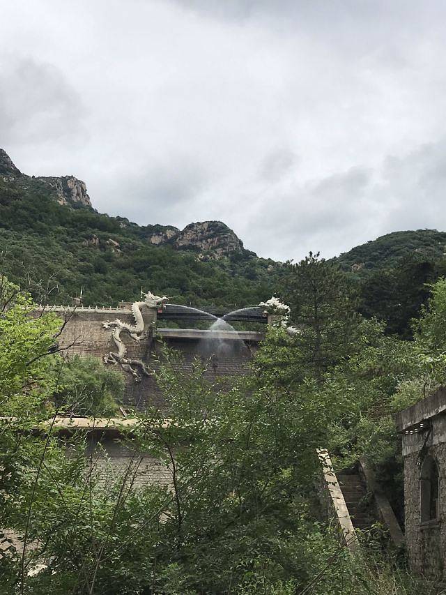 白龙潭皇家森林公园