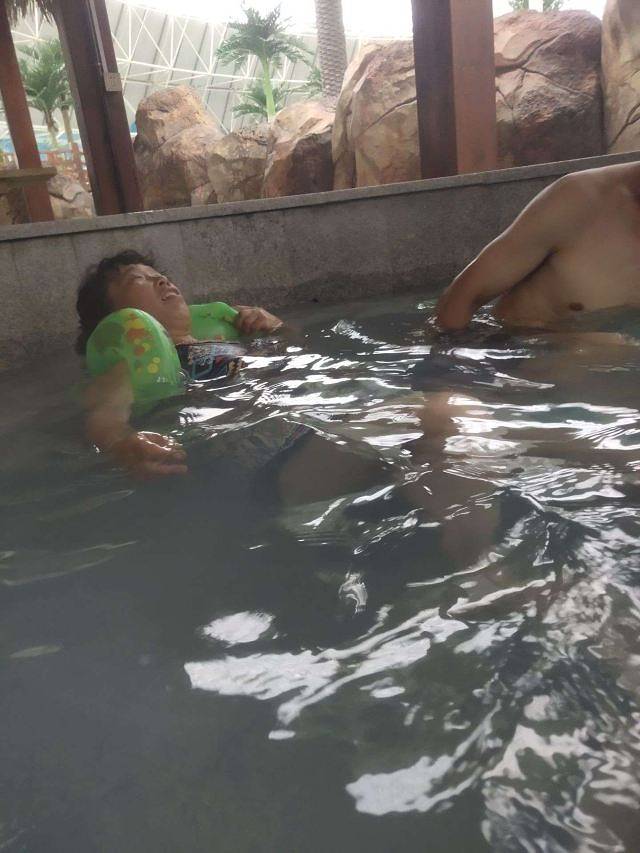 虹溪谷温泉水乐园