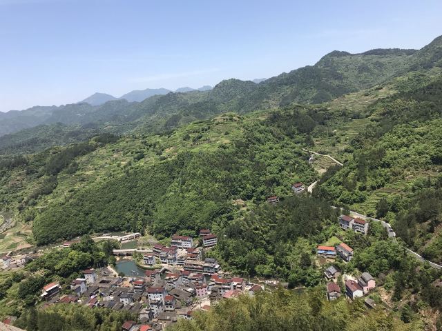 蛟龙大峡谷
