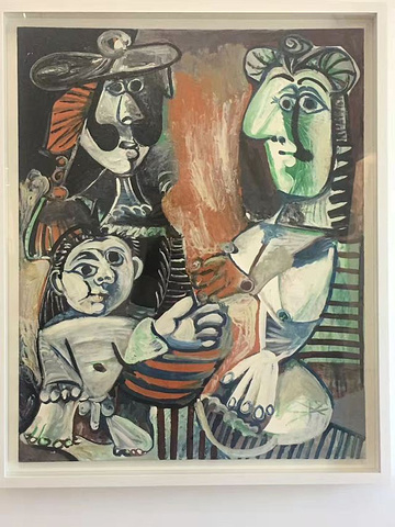 "...加索的画作及雕刻作品，馆中藏有毕加索的3500多幅作品，从油画到素描、版画、陶塑，种类非常繁多_巴塞罗那毕加索博物馆"的评论图片