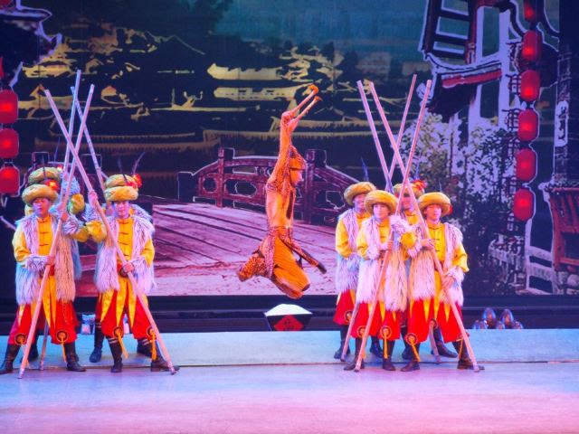 《丽水金沙》演出