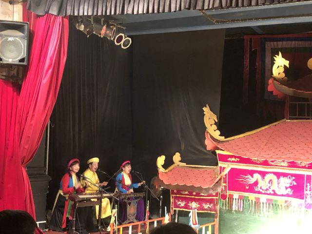 金龙水上木偶剧院