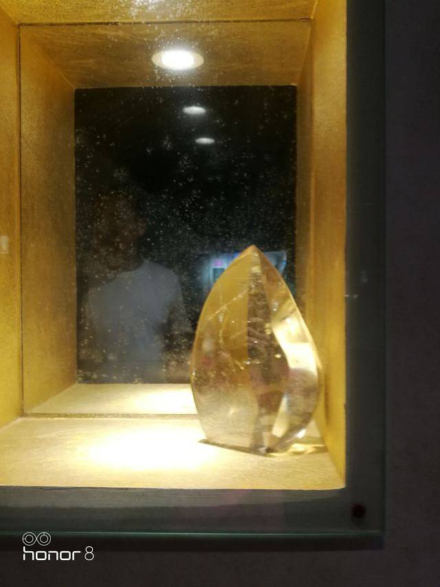 上海东方地质科普馆