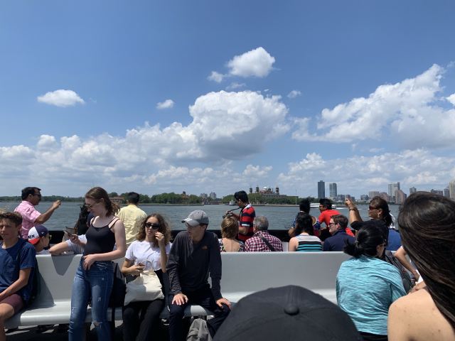 自由女神上岛游船