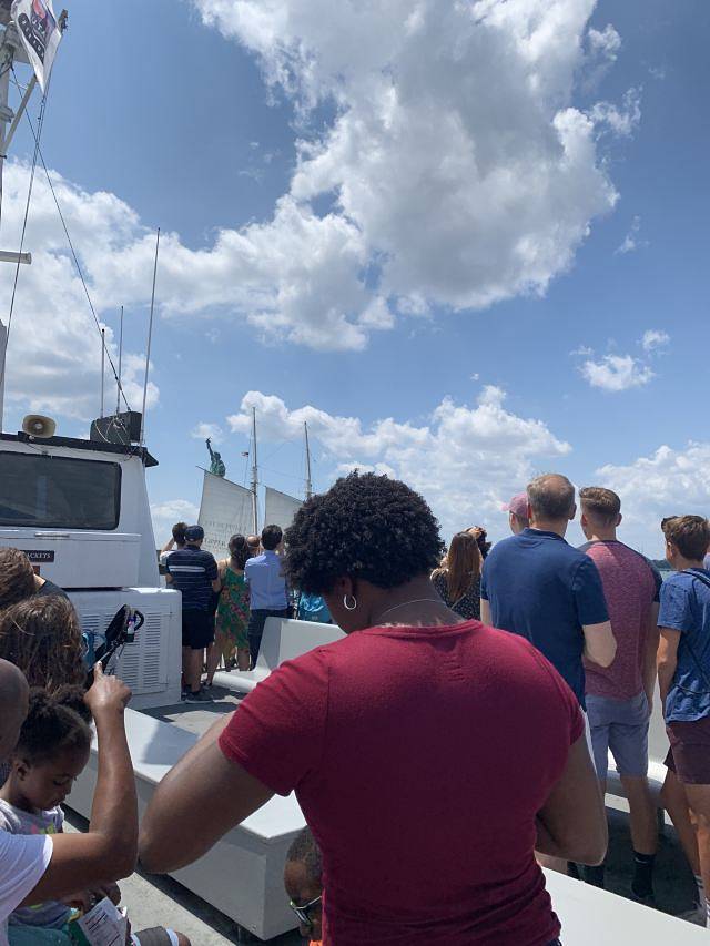 自由女神上岛游船