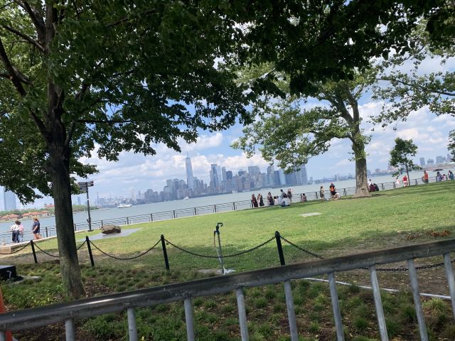 自由女神上岛游船