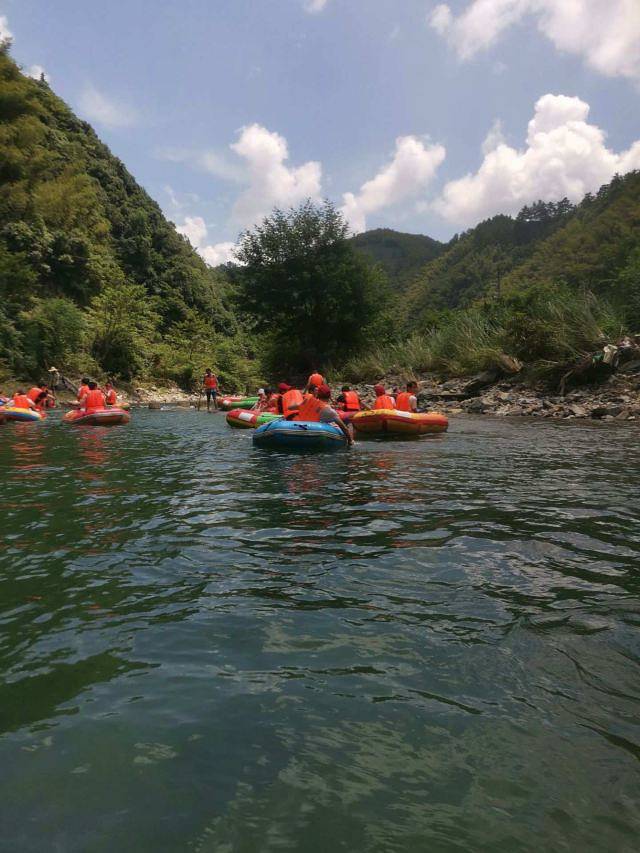 夹溪河漂流